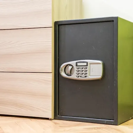 Carolina Lägenhet *