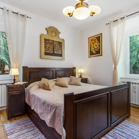 Carolina アパート *